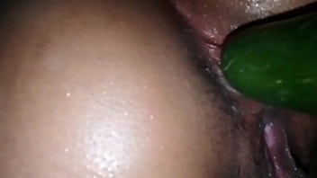 Preview 2 of Olgun Teacher - MI PERRA EN CUARENTENA SE COJE EL PEPINO POR EL CULO PARTE 3 HASTA DEJ&Aacute_RSELO ROJO Y ABIERTO COMO LE GUSTA SER PERRONA...