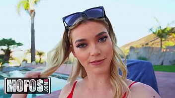 Preview 1 of Free Make Com - I Know That Girl - (Charles Dera,  Anny Aurora) - Influence Her - MOFOS