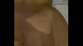 Preview 3 of Crepe Porn - Del&iacute_cia de esposa fode gostoso