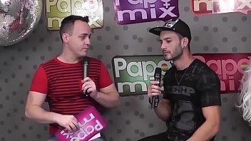 Preview 3 of Boy Cc Boy - #TBTPapoMix - Andy Star lembra o inicio da carreira nos filmes porn&ocirc_s - Exibido em 2016 - Parte 2 - Twitter: @TVPapoMix