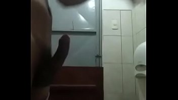 Preview 3 of Indian Vilej Anty Bipi Mobi - Mae en el ba&ntilde_o del trabajo caliente