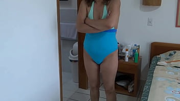 Preview 1 of Adek Kakak Dan Mama - I come back from the beach very horny and I masturbate,  first time my stepson fucks me