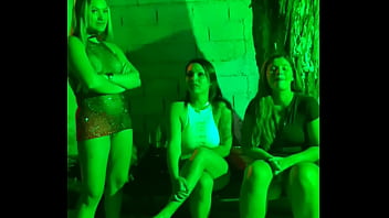 Preview 2 of Love And Xxx China - AS DO JOB SE PEGANDO DENTRO DO CABAR&Eacute_
