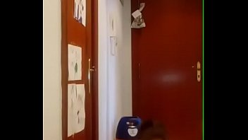 Preview 4 of Tiny Tits Solo Girls - Tareas del hogar