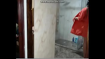 Preview 3 of Nicole Aniston Sex Vedio - The cat is looking for a door