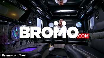 Preview 1 of Xxxpornn - Stretch Me - Trailer preview - MO