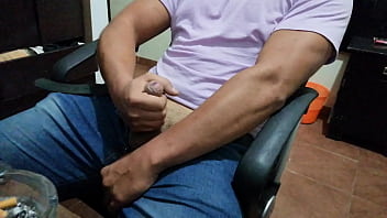 Preview 3 of Two Trib - alguna madura que me ayude