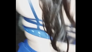 Preview 4 of First Dress Removing Videos - Comendo casada na pracinha