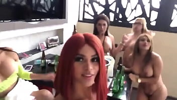 Preview 2 of Mom Cum 4k - Whats the name ?
