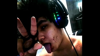 Preview 1 of Pornjavpicucu - Novinho fudido desesperado por amor e afeto