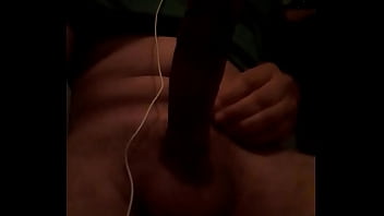 Preview 3 of Down Mouth - Masturb&aacute_ndo mi pene