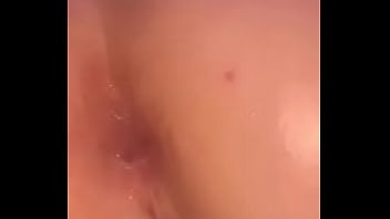 Preview 4 of Uuuuuuwwww - playing with that pretty lil pink pussy