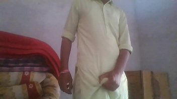 Preview 1 of 10 Inch Long Lun - पंजाबी कुरते पजामे मै कूल्हे लण्ड का मज़ा ही कुश होर है।