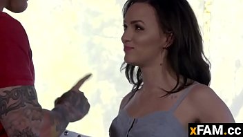 Preview 1 of Flappy Lips - You got no choice but to fuck your GF&#039_s horny