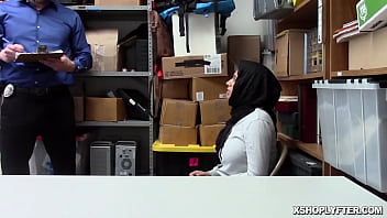 Preview 2 of Mom And Boy Sex Vedio - 10 out of 10! Shoplyfter Muslim Ella Knox with her massive tits and hairy pussy is damn HOT!
