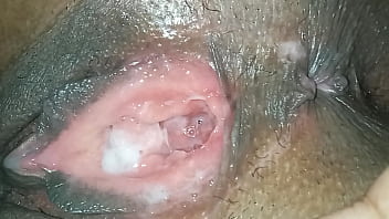 Preview 3 of Xxxporn Hot - Gozando dentro da novinha