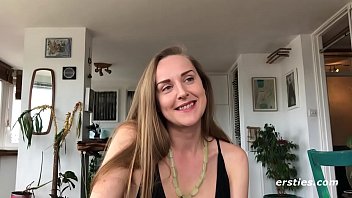 Preview 4 of Mom And Sin Fuck In Kicthen - Sexy Sarah Works Her Magic Fingers