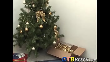 Preview 1 of Xx X Gift Hd - Horny guys Samuel and Damian have one steamy fuck session