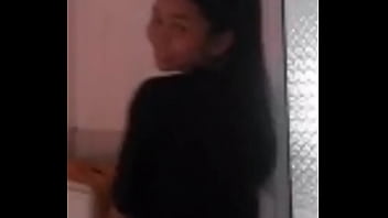 Preview 1 of Huge Boob Doggy Style - Khi em thay đồ