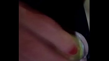 Preview 4 of Pokemon Real Live In Porn - Mir&aacute_ a esta hermosa puta como goza metiendose un pepino por la concha.