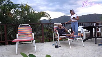 Preview 1 of Colombiana Rizado - Glamping V.I.P #3 sexy colombian big ass (soldier huge cock y Kourney Love )