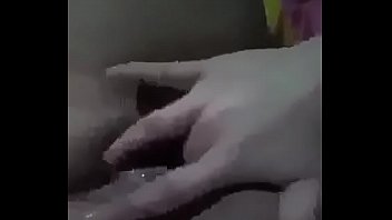 Preview 3 of Wwwxxx Bf Video Hd - Esta chica me manda un video tocando su co&ntilde_o