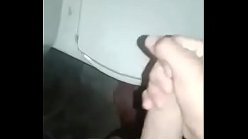 Preview 2 of Bbws Xxx - Chico masturb&aacute_ndose  Hondure&ntilde_o