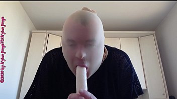 Preview 1 of Jhony Massage - Nylonface bl&auml_st fetten Dildo
