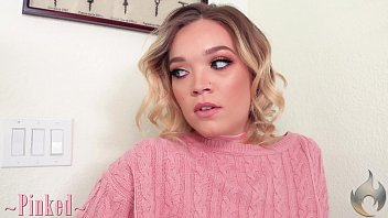 Preview 1 of Perro Coje Mujer - Pinked! Katie Kush seduces Laz Fyre &amp_ works his cock for creampie
