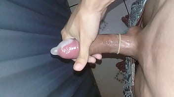 Preview 3 of Dirty Orgasm Skype Dirty Talk - Batendo  uma punheta com camisinha