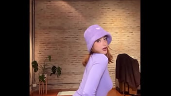 Preview 4 of Different Types Fuking - La chilena belu bailando