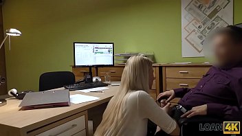 Preview 3 of 4k Sexxxxx Com - LOAN4K. La coquine Nathaly donne sa chatte ras&eacute_e &agrave_ un agent de cr&eacute_dit