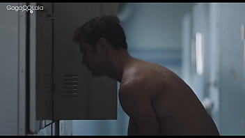 Preview 3 of Lizzbi Hd - Ator Daniel de Oliveira pelado no filme Aos Teus Olhos