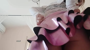 Preview 4 of Potn Milf - Chantal&#039_s naughty and noisy ass