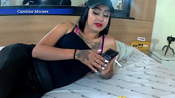 Preview 1 of Simfuxxx - Caroline Moraes recebe massagista no motel