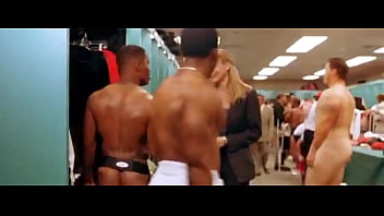 Preview 4 of Doggy Sexy Picture - cameron diaz escena camarin