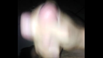 Preview 3 of Sqirting Stepmom - descargando mi semen