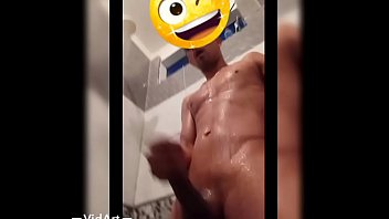 Preview 3 of Hd Teen Shemale Gym Breast - masturbacion fria