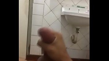 Preview 4 of Stepmother And Stepson In Hotel - Novinho em casa sozinho