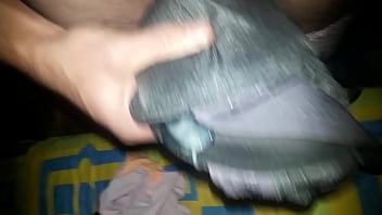 Preview 4 of Malaalom Kerala Xxx Move - I masturbate with my pantys and I cum in her bras