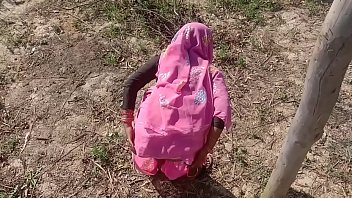 Preview 1 of Seachass Fingering Pregnant Anal - Indian Desi Outdoor Sex