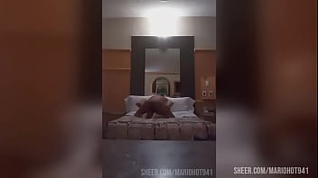 Preview 1 of Indian Desi Girl Porn Sex - VECINITA INFIEL EN HOTEL FULL