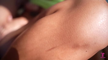 Preview 3 of Loira Tatuagem Na Bunda - Sisi Rose Squirts on Teddy&#039_s Big Dick 10, 000 Ft In the Air