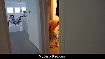Preview 1 of Bruna Fuck And Cumshot In Face - Sexy stepdaughter Scarlett Mae gets banged POV