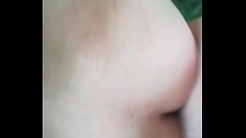 Preview 2 of Cewek Sma Di Entot Kakak Nya - D&iacute_a en el campo