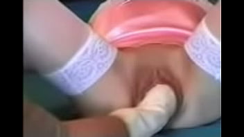 Preview 1 of Stephanie Cain Uses Glass Dildo - fist