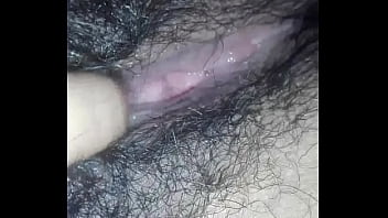 Preview 2 of Latina Hanging Boobs - dayana mi amiga complaciendo-me