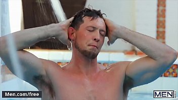 Preview 1 of Massage Boy Sex Mom - (Pierce Paris,  Roman Blake) - Poolside Pumping - Men.com