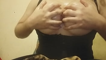 Preview 2 of Hohnjec - Mis enormes tetas naturales