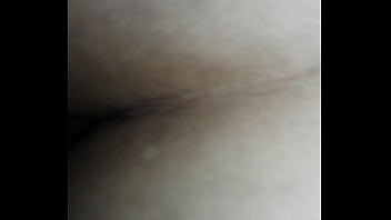Preview 2 of Father Beti Sexy Video Hindi Me - Comendo o cu da gordinha do d4 e gozando dentro(ela se masturbando com a escova eletrica)